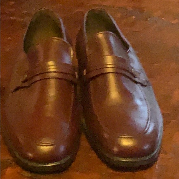 Endicott Johnson Other - Men’s Brown Loafers. Size 10. Gently used